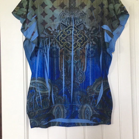 One World embellished top. Beautiful blues and green. Sz M Excellent condition. - Picture 2 of 5